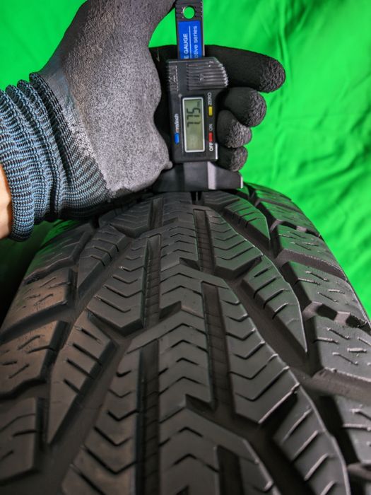 195/65R15 Taurus 7,75-6,75mm by Michelin stare foarte buna că noi