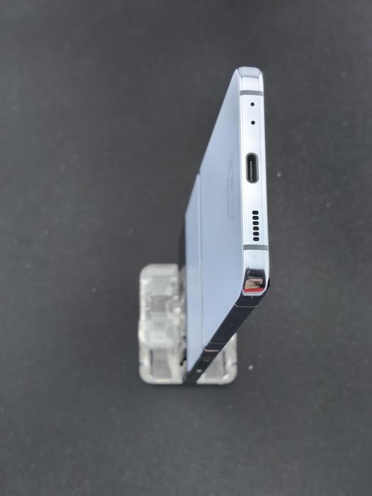 Samsung Galaxy Z Flip4 5G 128 GB-rya343