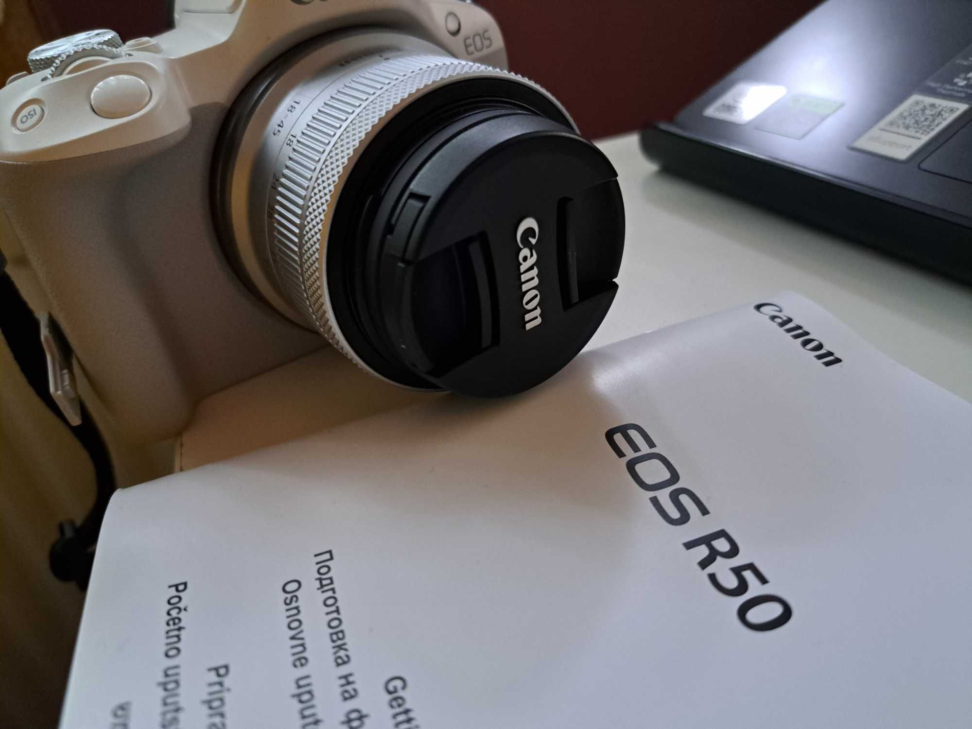 Cannon EOS R50 + geanta + card memorie