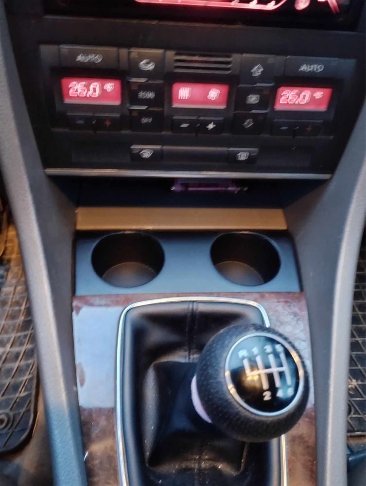 Cupholder audi a4 b6 b7