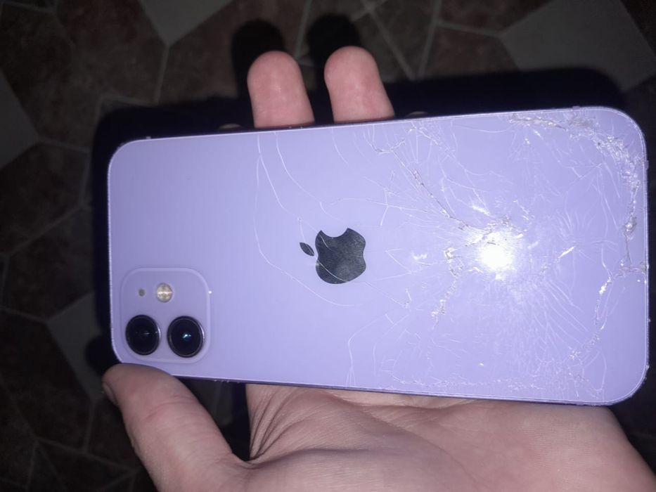 Айфон 12 акб78,64гб