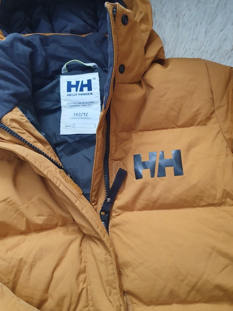 Яке Helly hansen оригинално