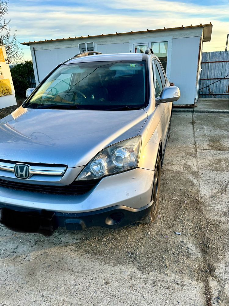 Dezmembrez honda cr v din 2010