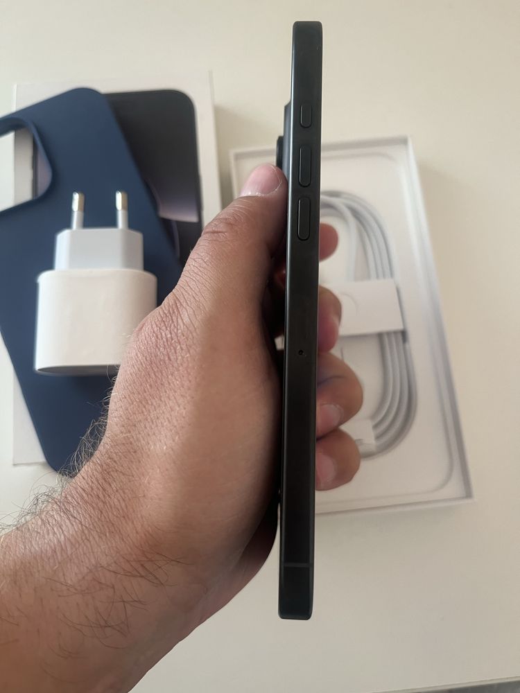 Iphone 16pro max 256GB 100% bat 11 цикли