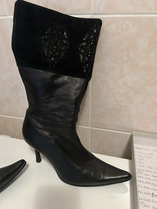 Сапоги осенние женские на каблуке среднем