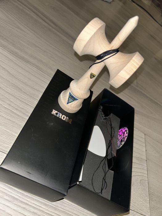 Vand Lambo KEN MAPLE