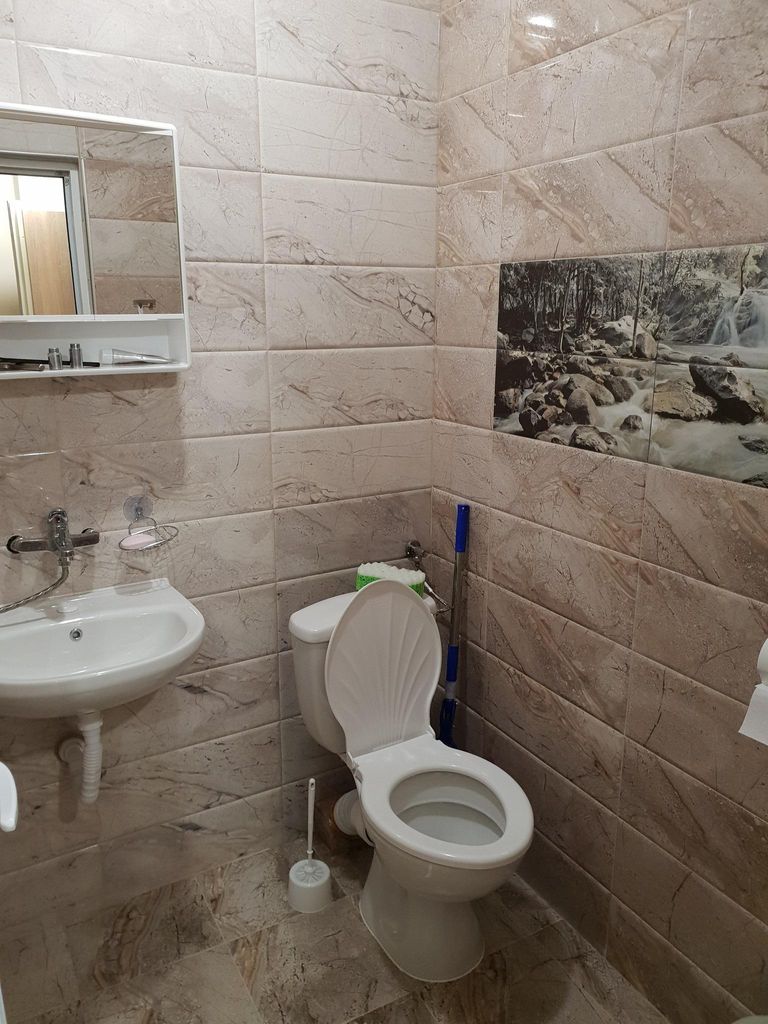 Дава се под наем Едностаен апартамент в Пловдив, Съдийски - 30 кв.м за 275 € - Снимка #3