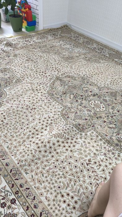 Продам ковер 2,80х4 (Турция)