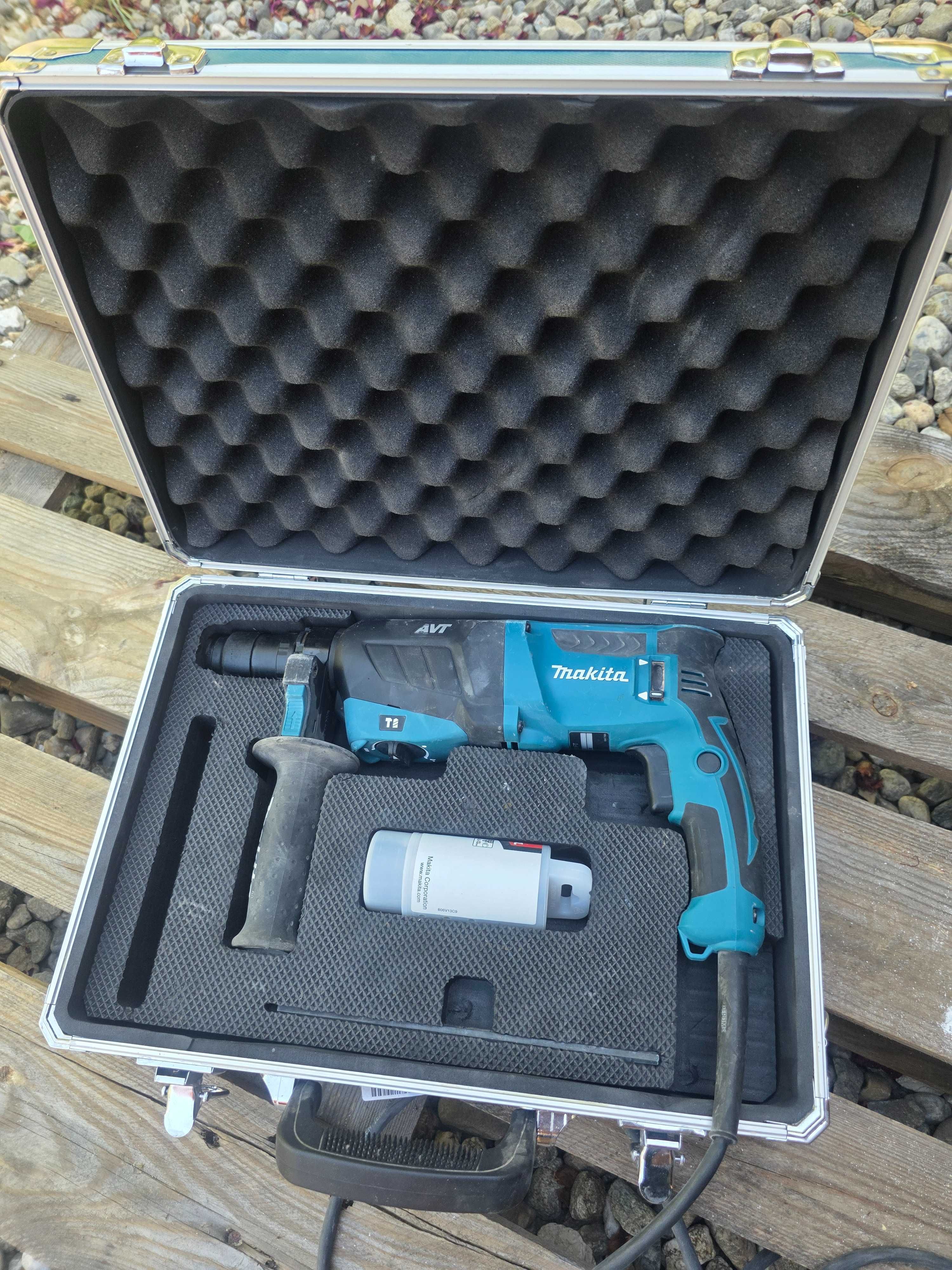 Makita HR2631FT ciocan rotopercutor si demolator electric 2,4 J