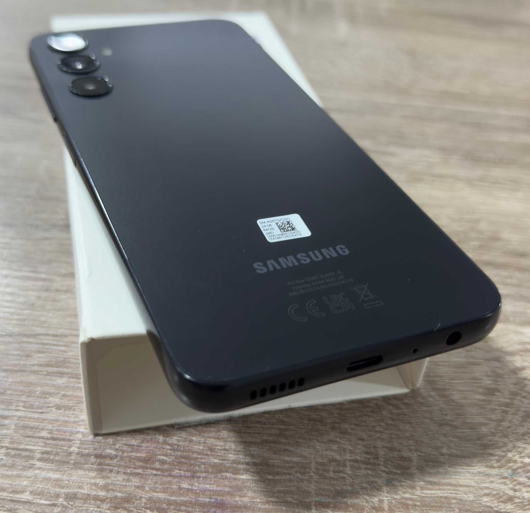 Продавам Samsung A05S 64/4gb