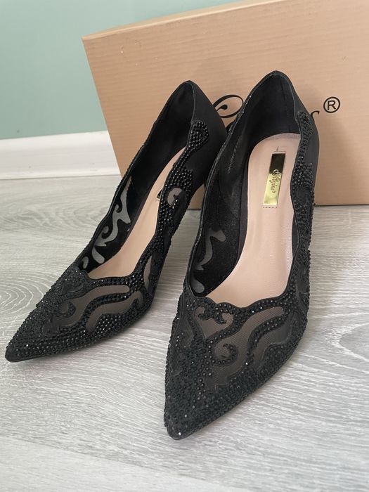 Дамски обувки