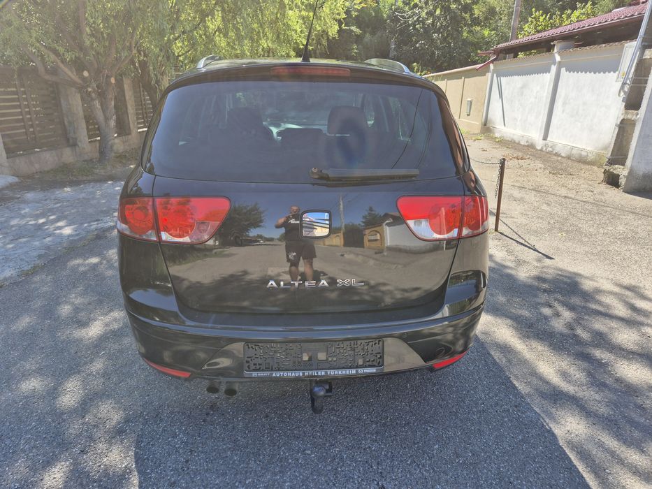 Vând Seat Altea XL 2,0Tdi //140 CP// imp Germania