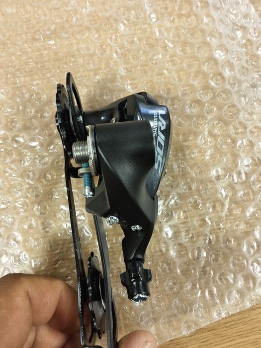НОВ Заден дерайльор  Shimano Sora RD-R3000 9ск GS