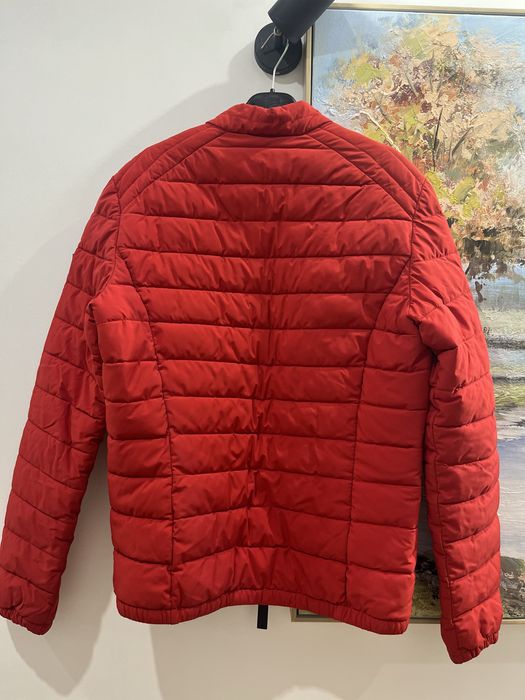 Мъжко яке на Guess