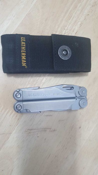 Briceag multifunctional Leatherman Wave Plus