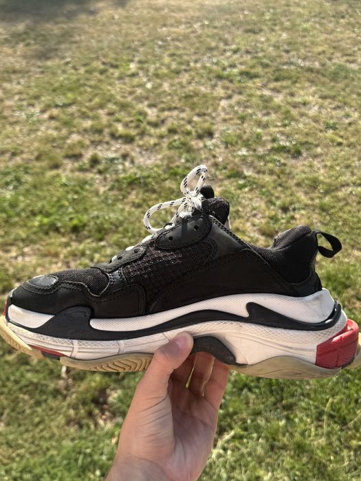 Balenciaga triple s 42 fit 43