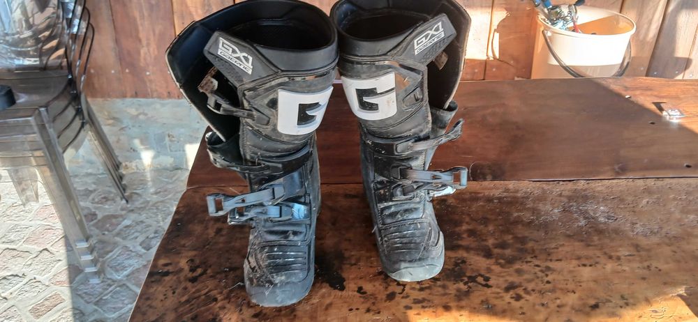 FXR Clutch Pro мотокрос костюм и Gaerne GX-1 ботуши