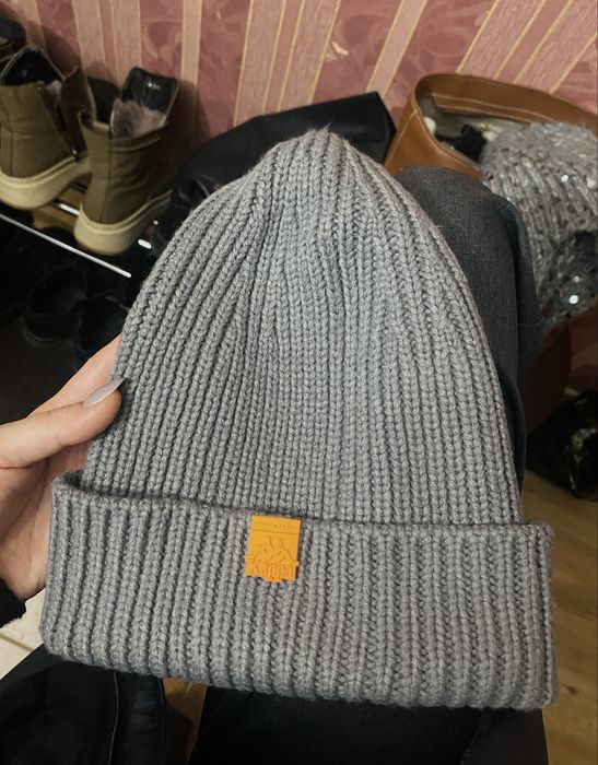 Продам шапку kappa