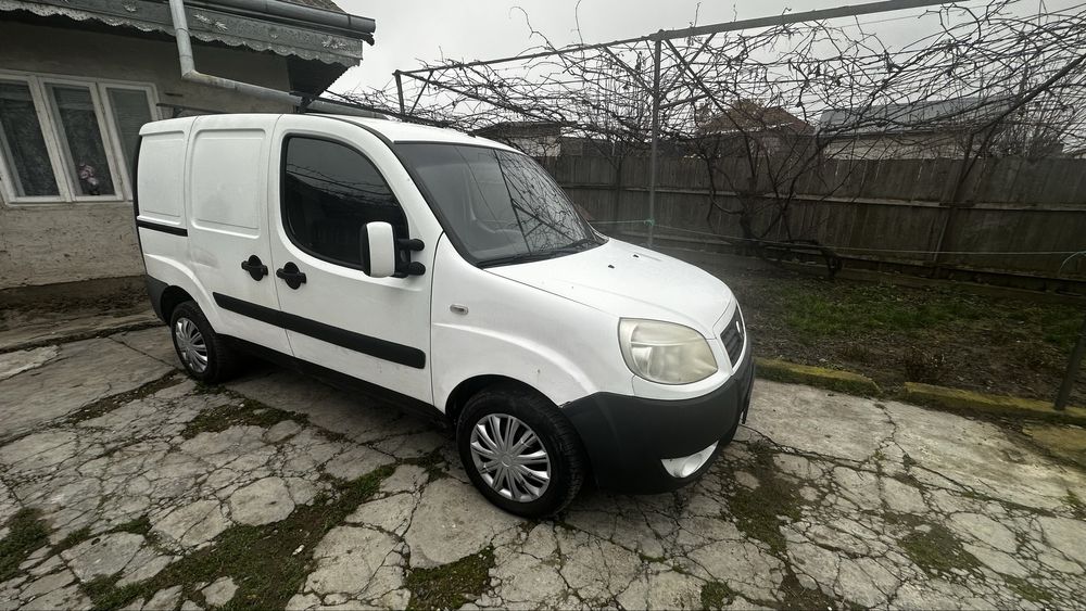Fiat Doblo cargo 1.3 diesel , autoutilitara