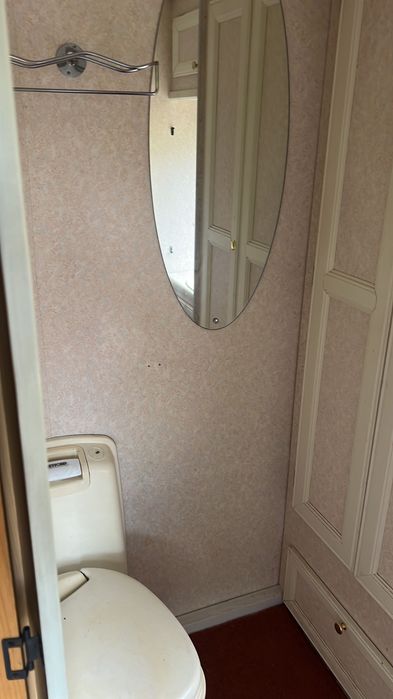 Продавам 2 каравани едната 2003 год. А др. 2000год.внос от Англия.