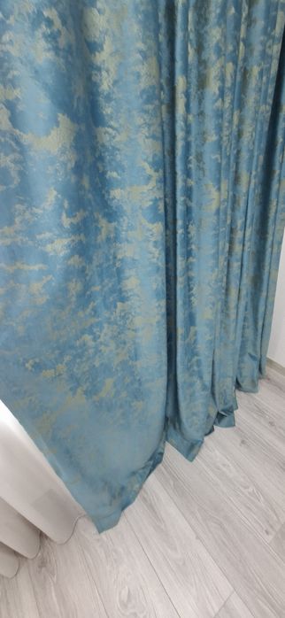 Draperii cu insertii