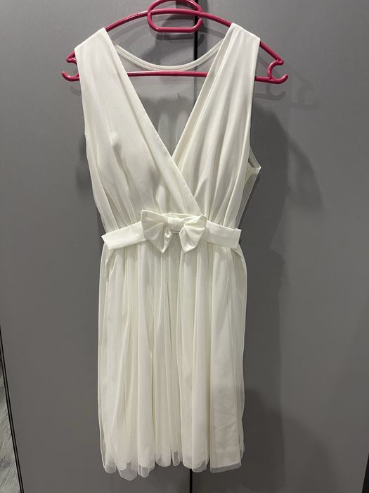 Официална рокля