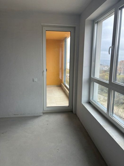 Продава се Двустаен апартамент в Варна, м-т Траката - 77 кв.м за 1884 €/кв.м - Снимка #4