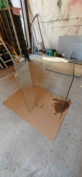 Sticla curbata pt.vitrine frigorifice