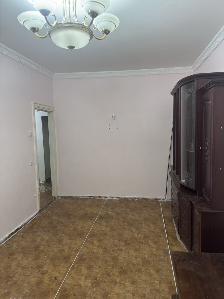 Продается квартира город Янгийул. 3х комнатная