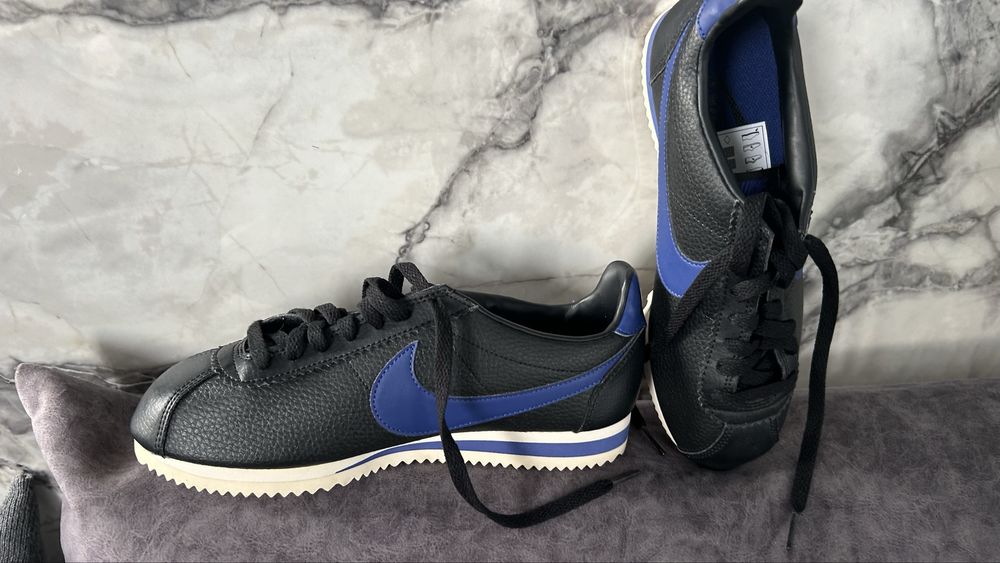 Нови оригинални маратонки Nike