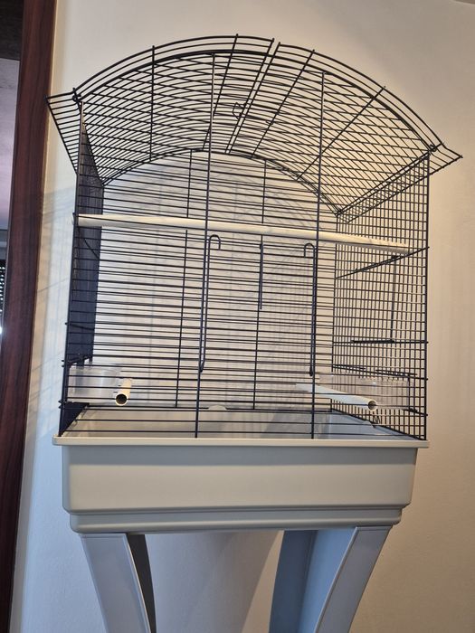 Colivie pentru papagali