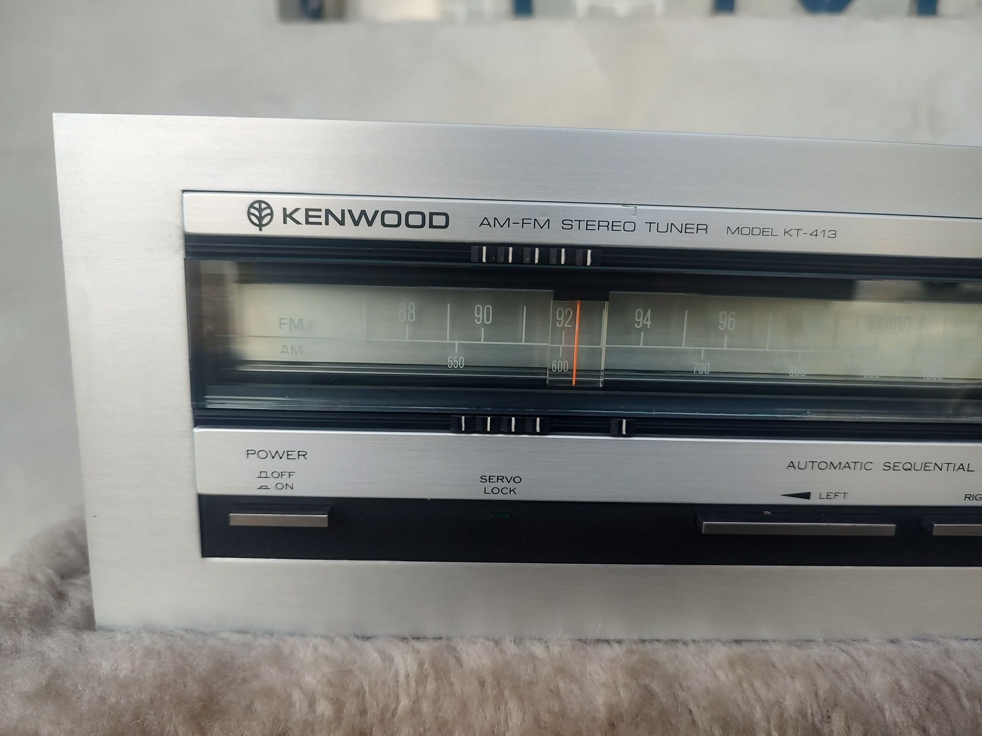 Kenwood KT-413 AM/FM Стерео Тунер