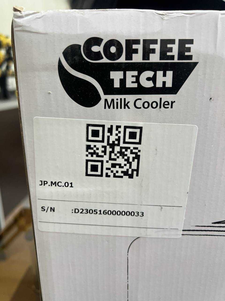 Переносной портативный холодильник Coffee Tech MFA-10L-C