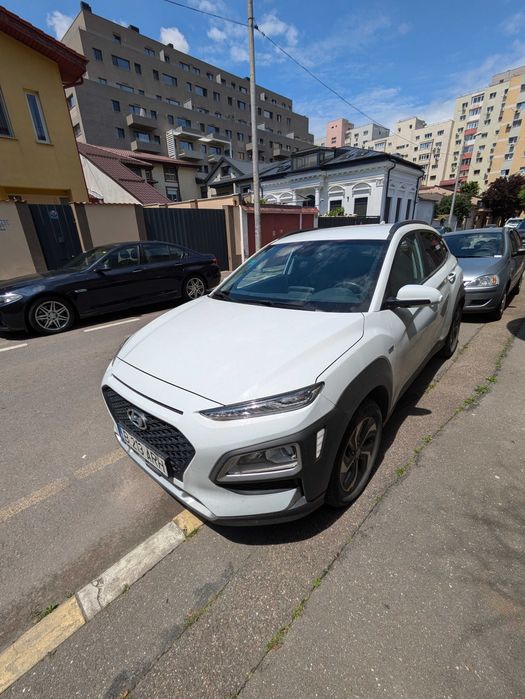 Hyundai Kona hybrid, automata 30.000 km, 2020