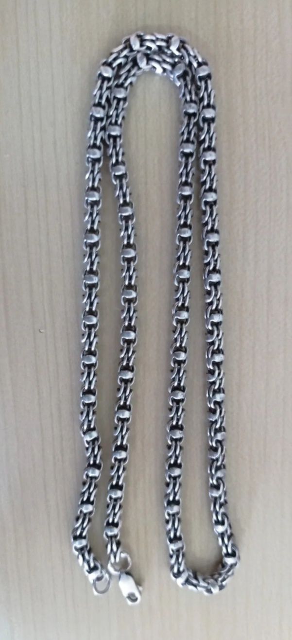 Продам серебряную цепочку 925