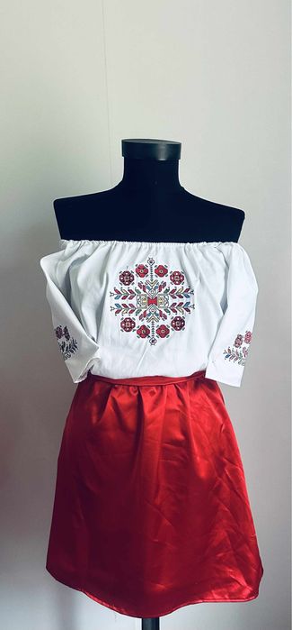 Рокля с народни мотиви с бродерия/рокля с шевица