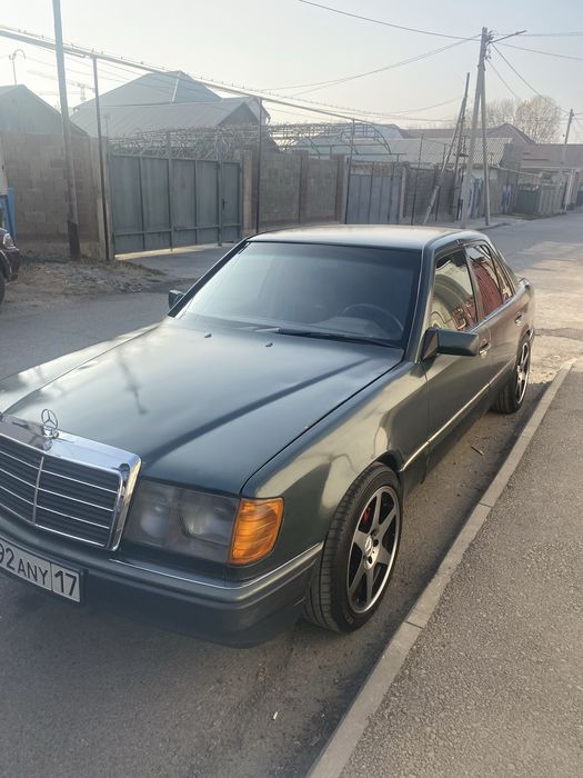 Мерседес бенз продаю