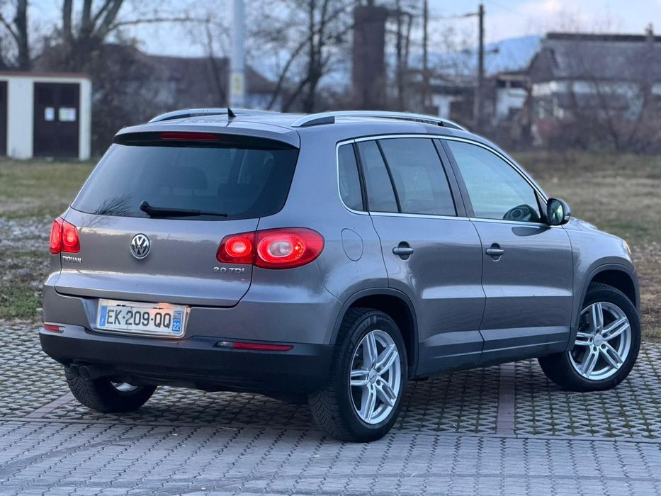 Vokswagen tiguan 2.0 Tdi 140 CP 4 Motion Automat TOP