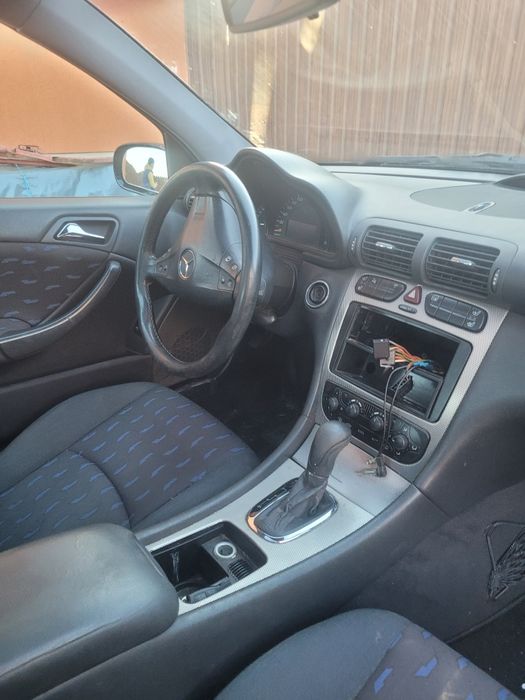 Mercedes-Benz C 180 compresor!