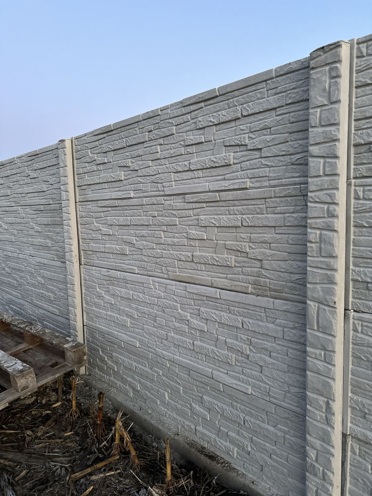 Gard de beton / Placi de gard cu model 50x2m 40x2m