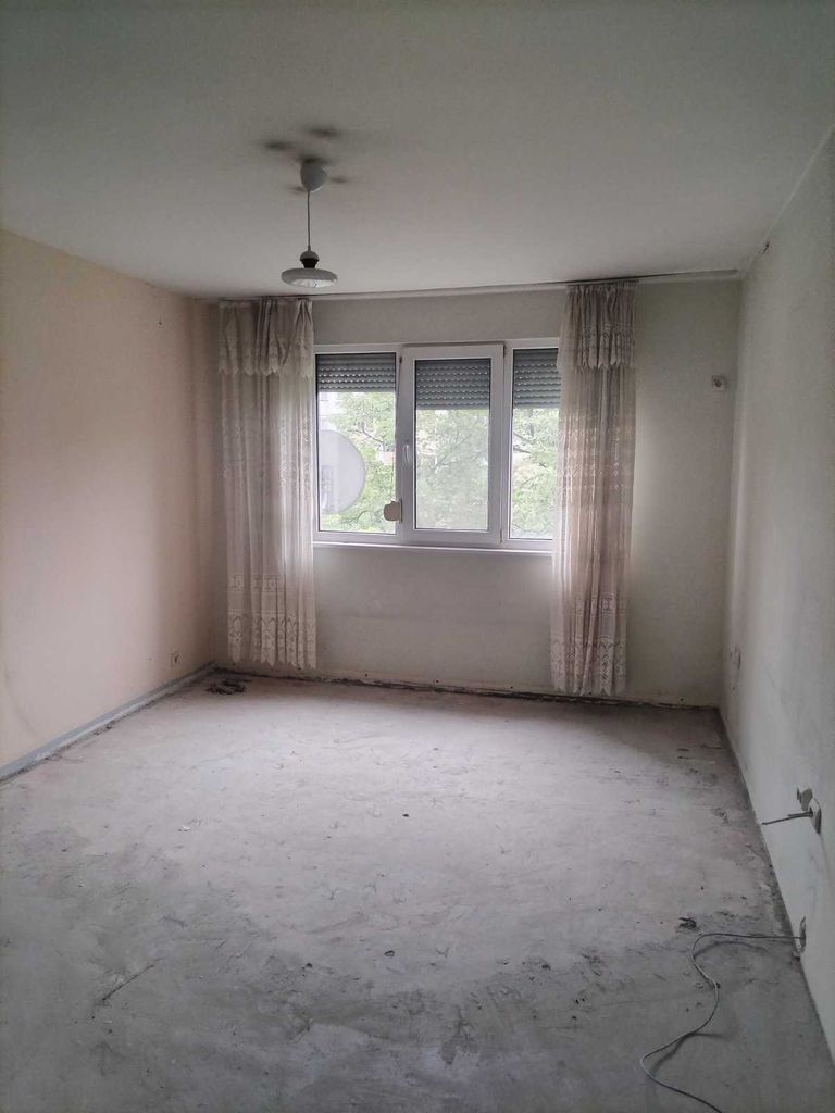 Продава се Многостаен апартамент в Стара Загора, Център - 75 кв.м за 1094 €/кв.м - Снимка #5