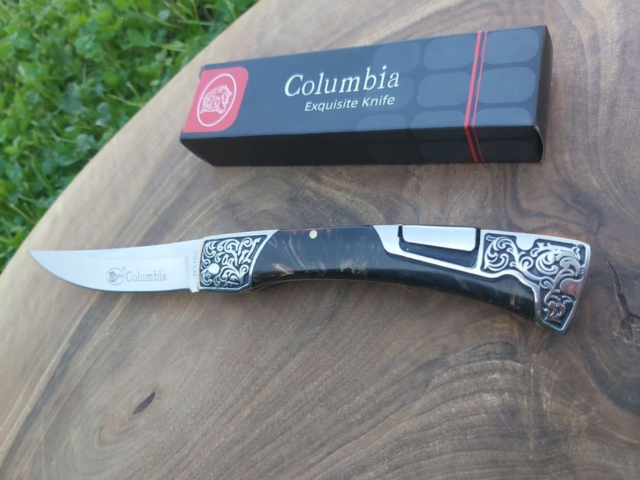 Сгъваем джобен нож Columbia с гравирана дръжка В3165