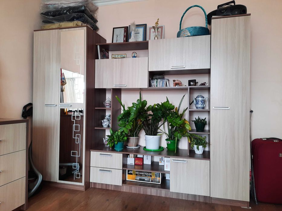 Срочно! Гарнитур! В ОТЛичном состоянии! Дёшево! С БОНУСом!