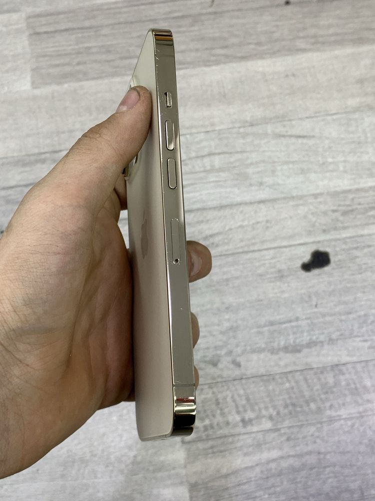 iPhone 13 Pro ,Gold 256 Gb