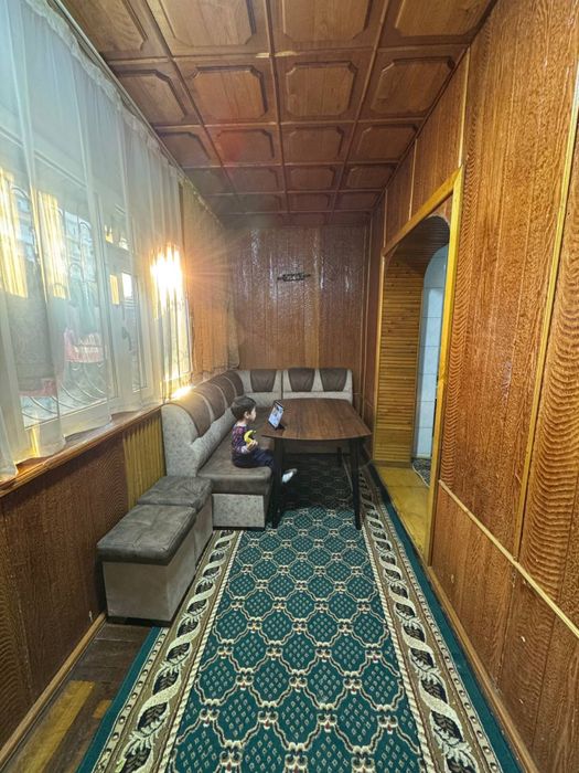 Продается квартира массив Хумаюн 3 комнатная