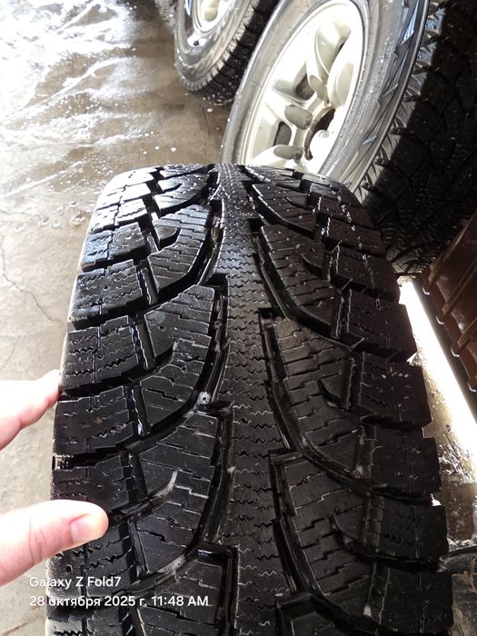 Резина зимняя с дискоми