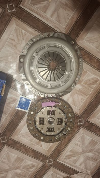 Kit Ambreaj Dacia Logan 1.6 benzina nou