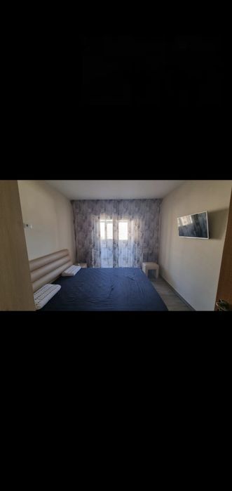 Închiriez apartament bulevardul Dacia