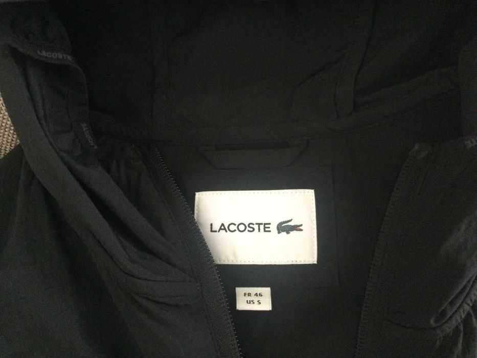 LACOSTE,чисто нов карго комплект. Худи и карго панталони,размер S