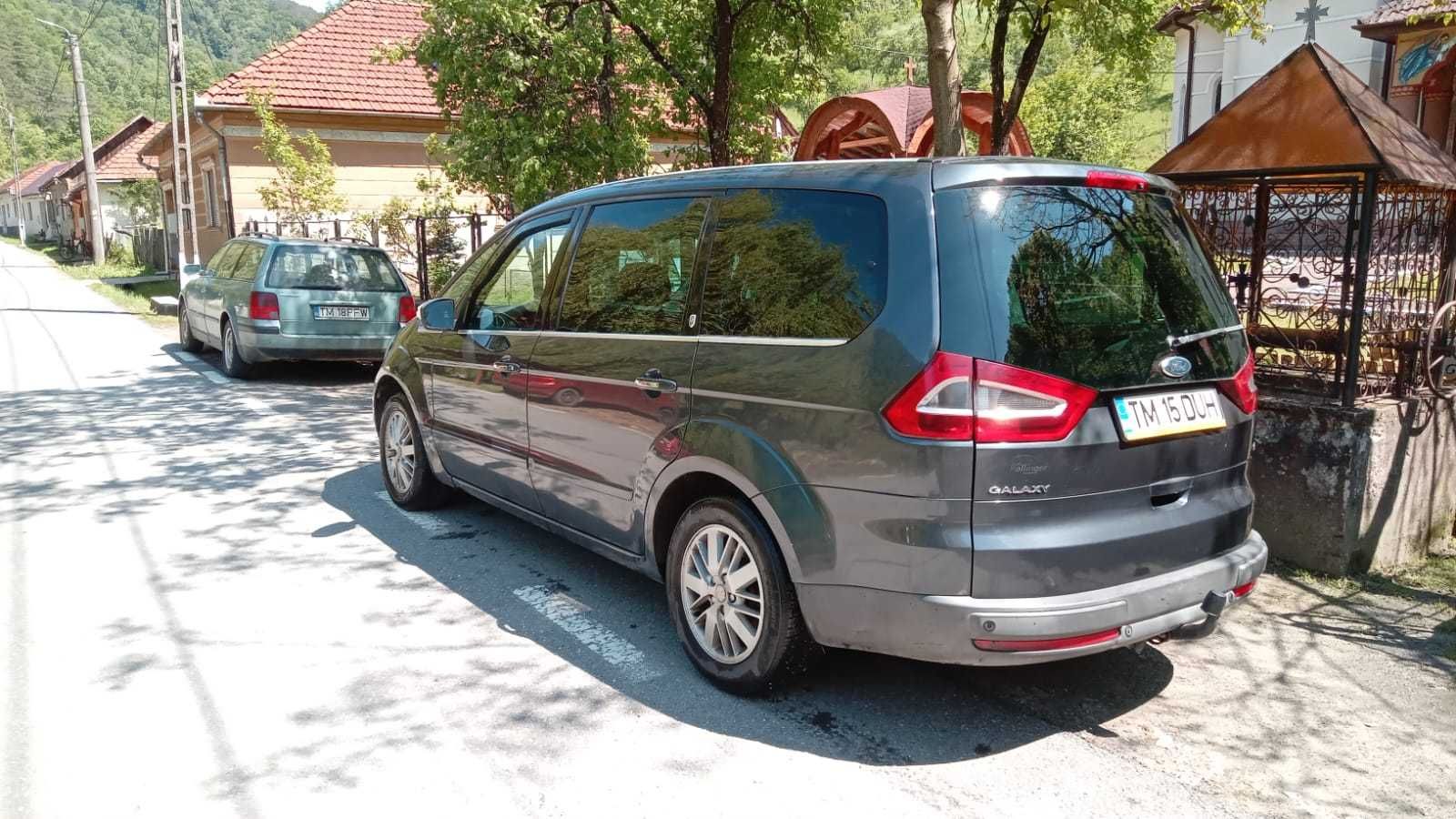 Ford Galaxy Ghia